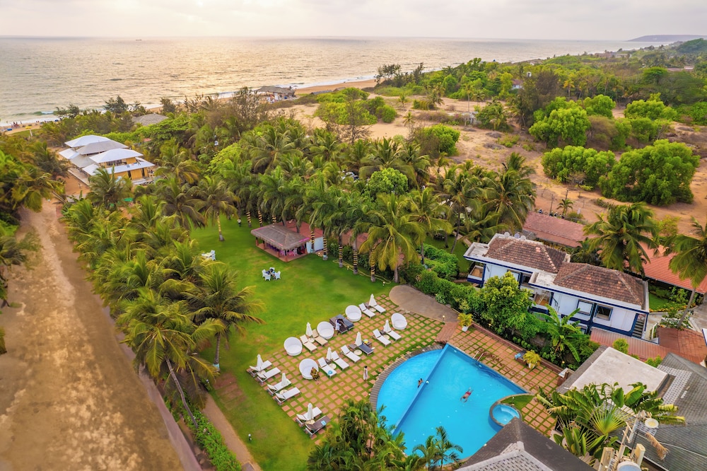 O-Hotel-Goa-Candolim-Beach