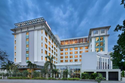 Ramada-by-Wyndham