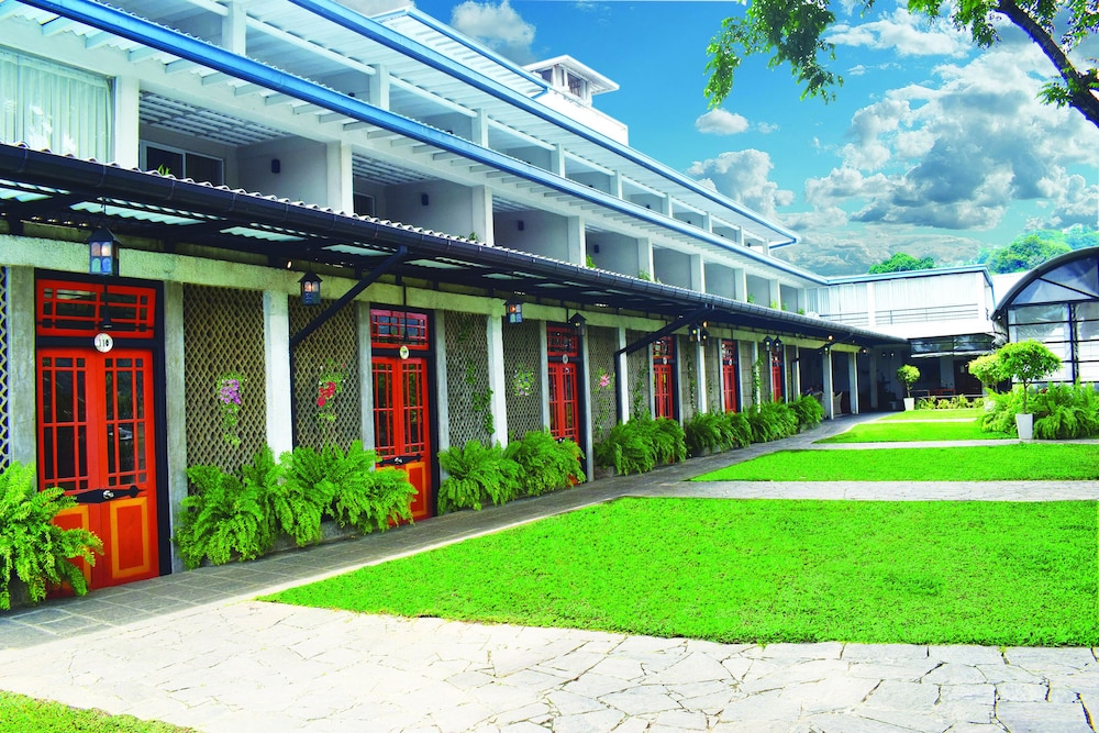 Thilanka-Hotel