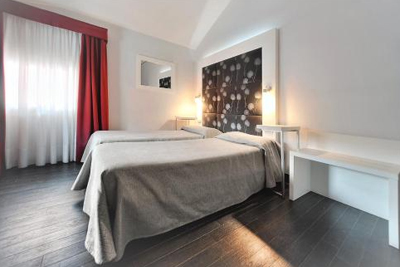 hotel-aaron